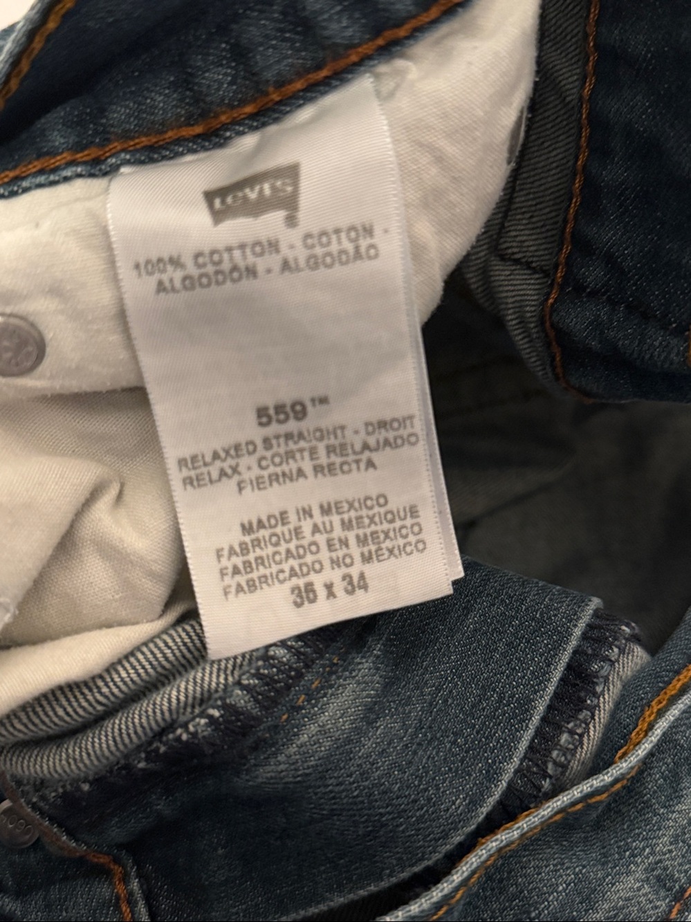 Levi’s Relaxed and Straight 559 slightly distressed blue denim jeans 35x34 - Picture 8 of 11